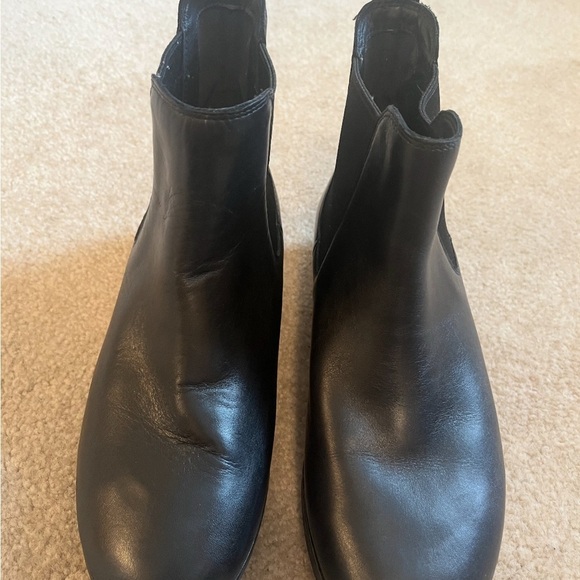 FitFlop Black Leather Chelsea Boots – Size US 9 / EU 41 Comfort Technology - Picture 5 of 7